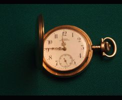  Часы золотые, карманные. 3 крышки. Начало ХХ века. Швейцария.